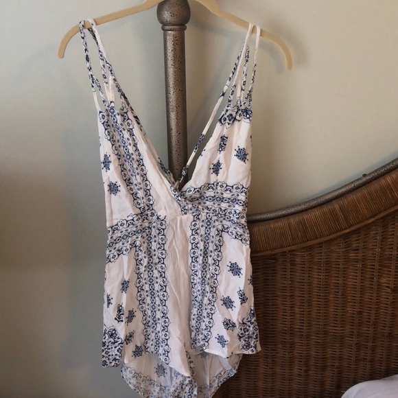 Romper - Picture 1 of 4